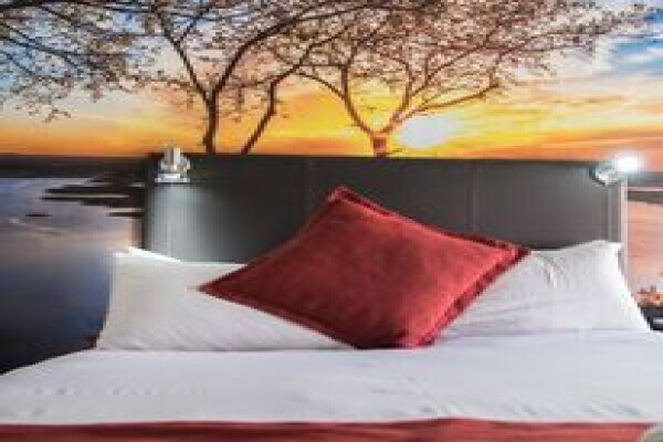 Snel Guest Lodge