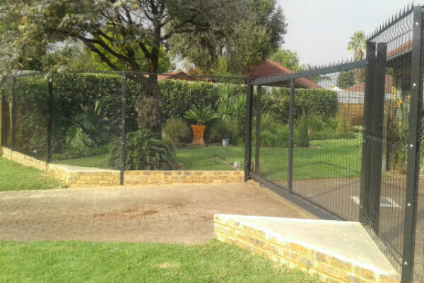 Mapsfencingsteel@gmail.com