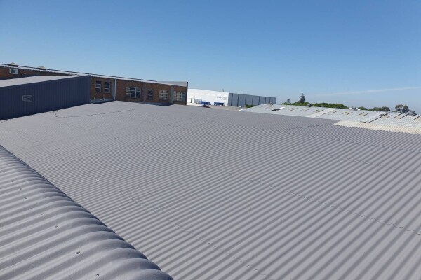 Roofers R Us (Pty) Ltd