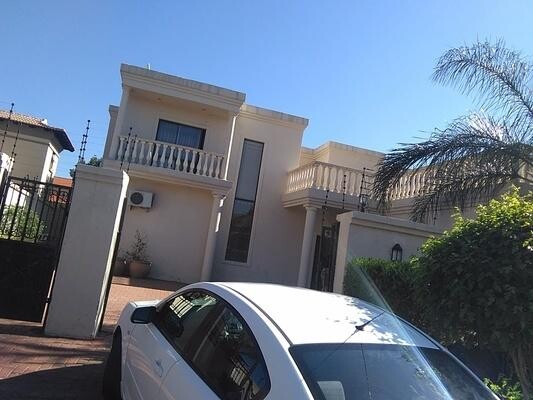 Wanda Mansions Estate Agents