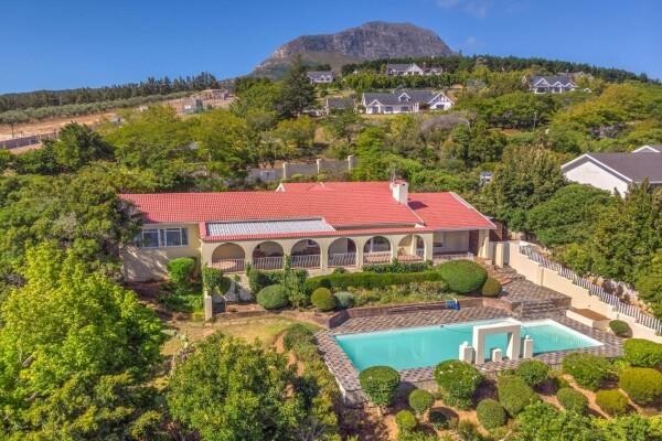 Era (Oudtshoorn) Properties
