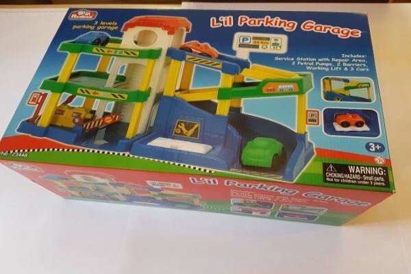 Play World Toys:4 The Gardens S Cntr