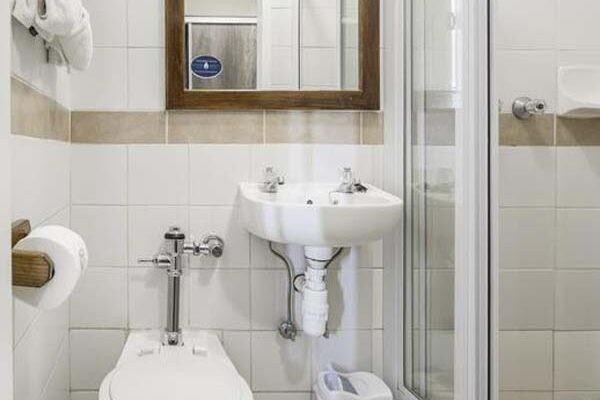 Hotel 224