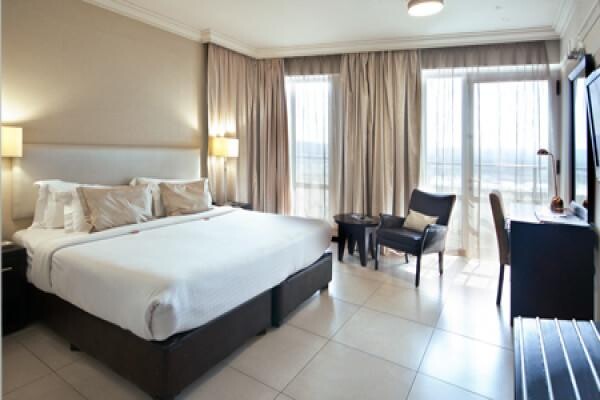 Blue Waters Hotel