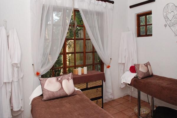 Hulala Lakeside Lodge
