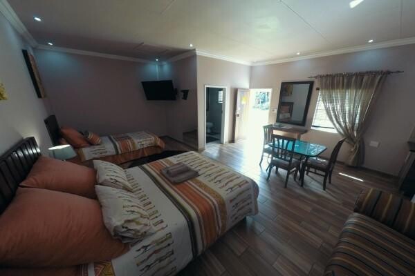 Southgate Country Lodge