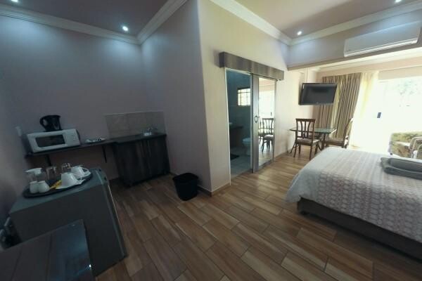 Southgate Country Lodge