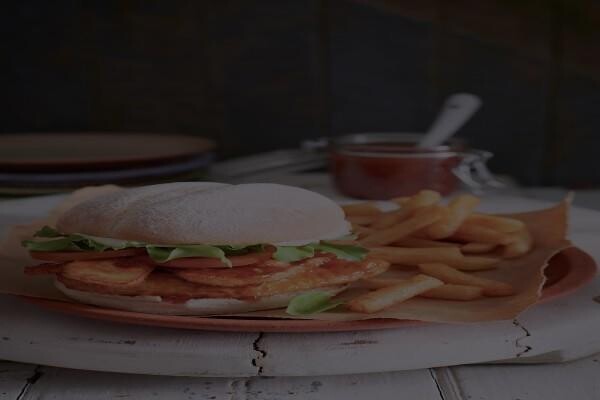 Nando's Chickenland (Pty) Ltd:Restaurants:Goodwood:Grand West