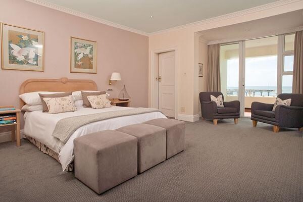 New Beach Hotel