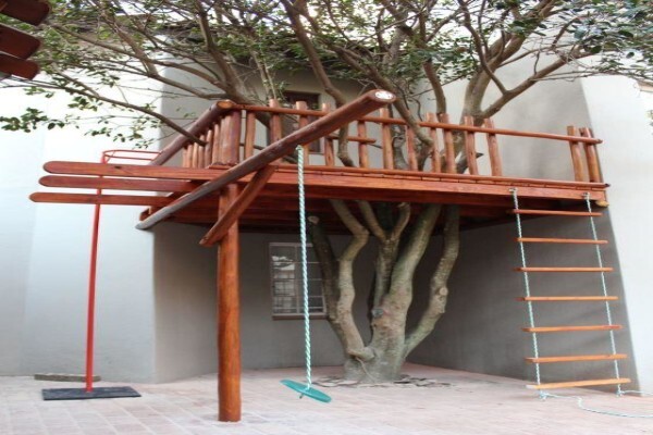 Jungle Gym World