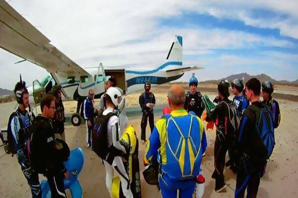 Icarus Skydiving School & Air Wear