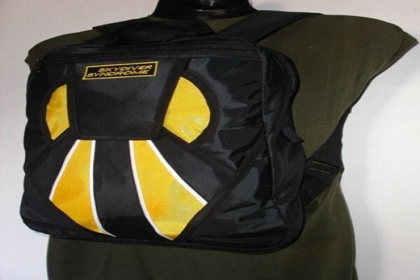Icarus Skydiving School & Air Wear