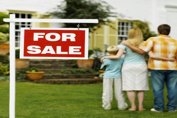 RE/MAX Property Associates