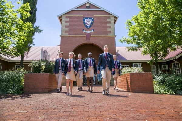 Cornwall Hill College