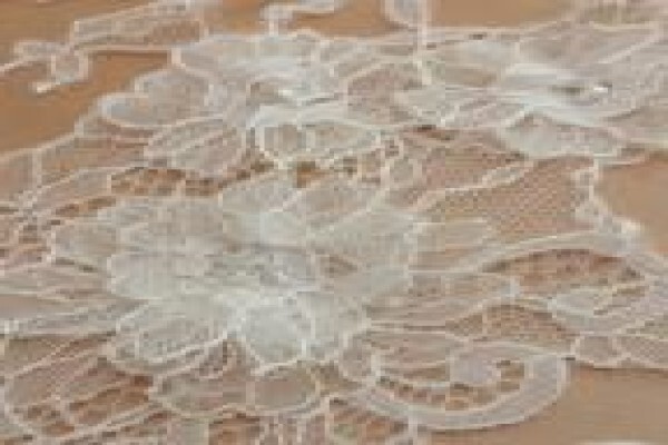 Elbeth Gillis Bridal & Couture