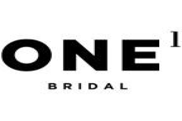 Elbeth Gillis Bridal & Couture
