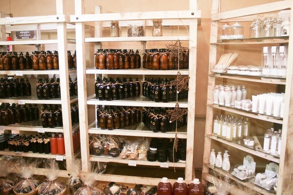 D C Laboratories
