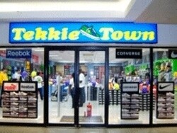 Tekkie Town (Tokai)