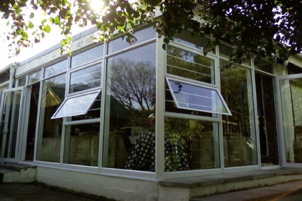 Econo Window