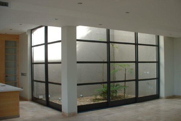 Econo Window