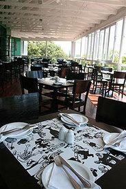 Giles Restaurant