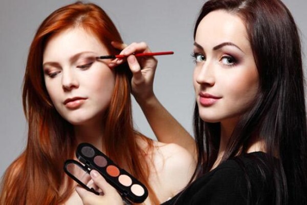 Face To Face Beauty & Make-Up School