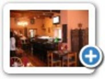 Somneuk Exotic Thai Restaurant & Sushi Bar