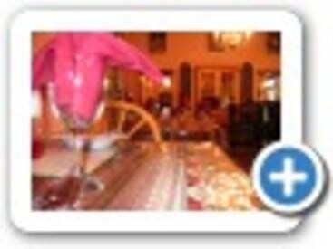 Somneuk Exotic Thai Restaurant & Sushi Bar