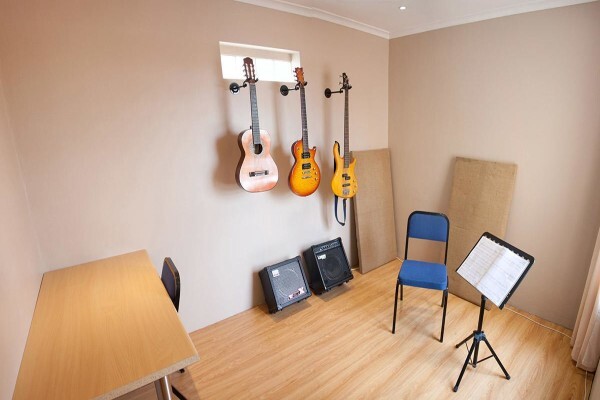 M & M Music Academy