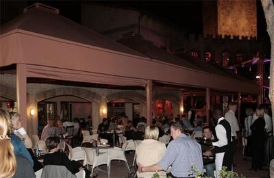 Metropolis Lounge & Grill