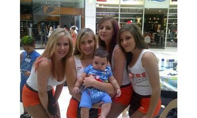 Hooters