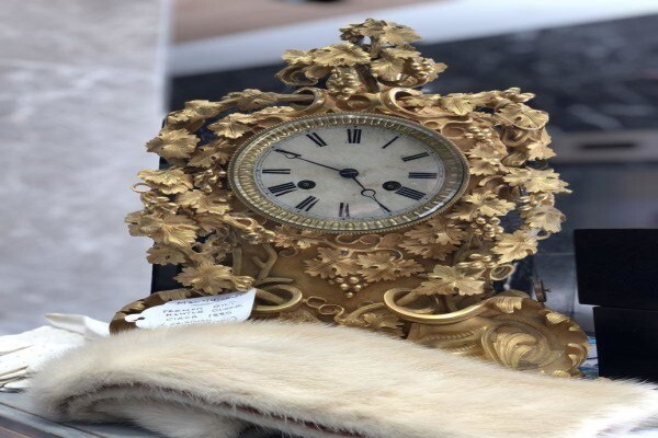 Moonstruck Experience Antiques