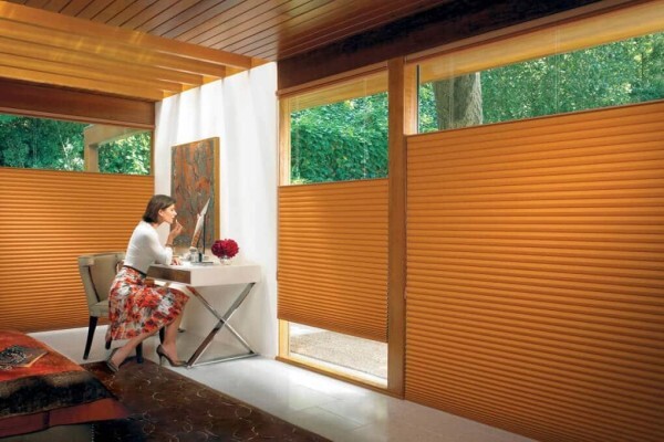 Venetian Blind Centre
