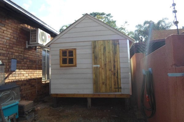 A & M Wendyhouses