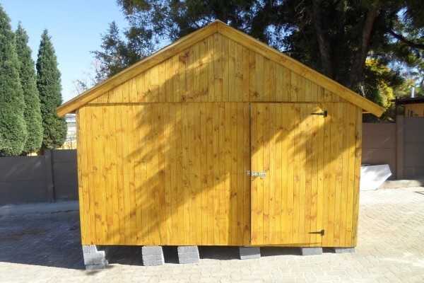 A & M Wendyhouses
