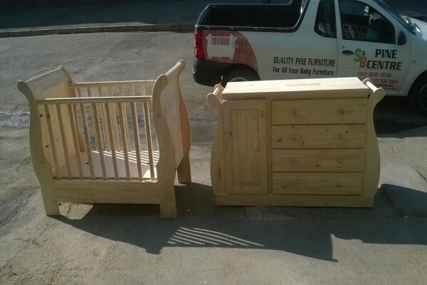 S & B Cabinet Makers