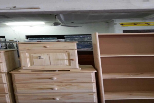 S & B Cabinet Makers