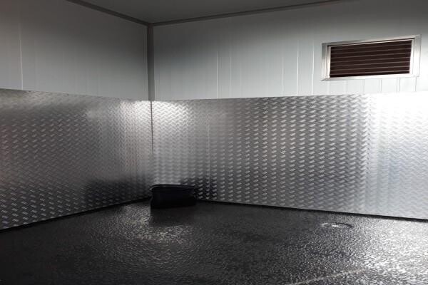 Absolute Containers (Pty) Ltd
