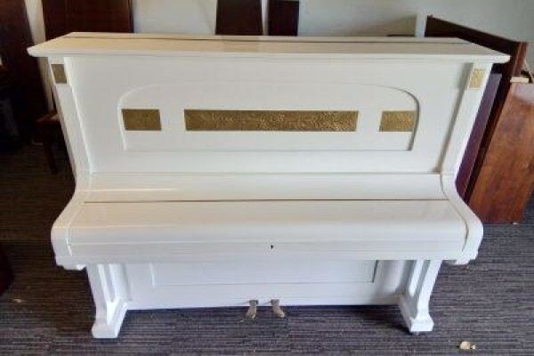 Piano House