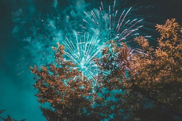 Starburst Pyrotechnics