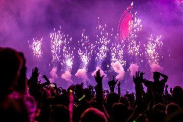 Starburst Pyrotechnics