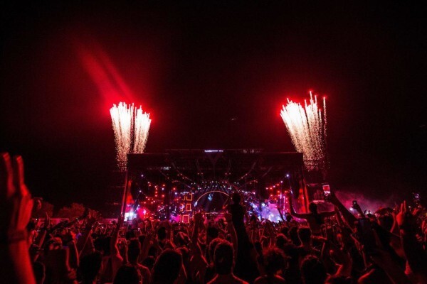 Starburst Pyrotechnics