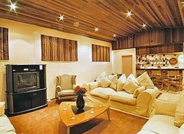 Norscot Manor Guest Lodge