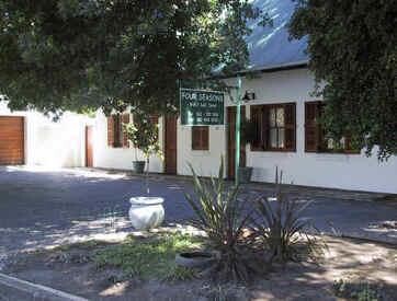 Village Gaste Huis & Restaurant