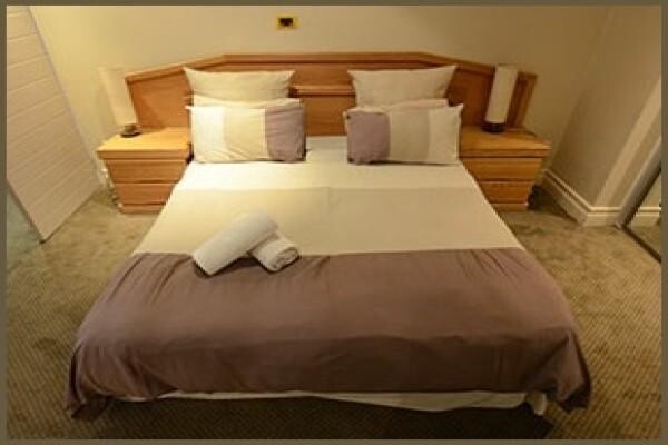 Norscot Manor Guest Lodge
