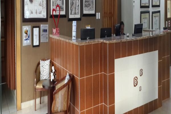 Olwandle Guest House & Conference Centre