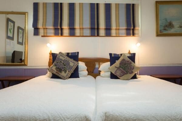 Jean-Lee Guest Cottages