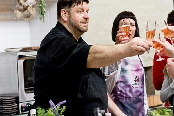 African Relish Cooking School & Restaurant