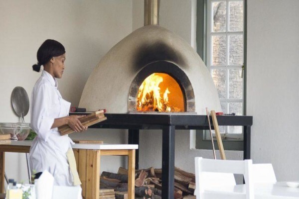 African Relish Cooking School & Restaurant