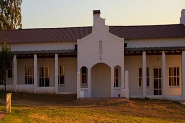 Summerhill Nursery & Preparatory School